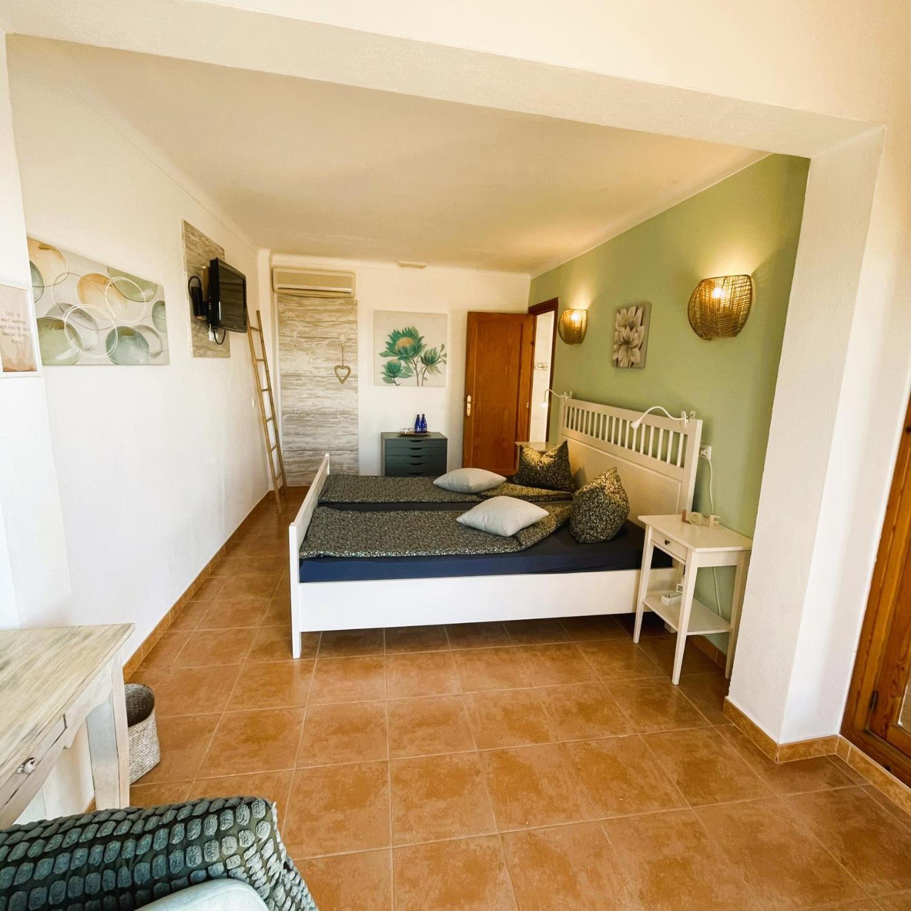 Agroturismo S Hort De Can Carrio Ag226 Ses Salines  Dış mekan fotoğraf
